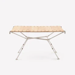 Quechua TABLE DE CAMPING COMPACTE 4/6 PERSONNES - PLATEAU BOIS - POCHE DE RANGEMENT 21 Quechua TABLE DE CAMPING COMPACTE 4/6 PERSONNES - PLATEAU BOIS - POCHE DE RANGEMENT -Offres Camping Boutique table de camping compacte 46 personnes plateau bois poche de rangement 9